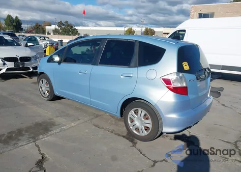 2010 Honda Fit из США, поврежденный, VIN JHMGE8H23AC033450